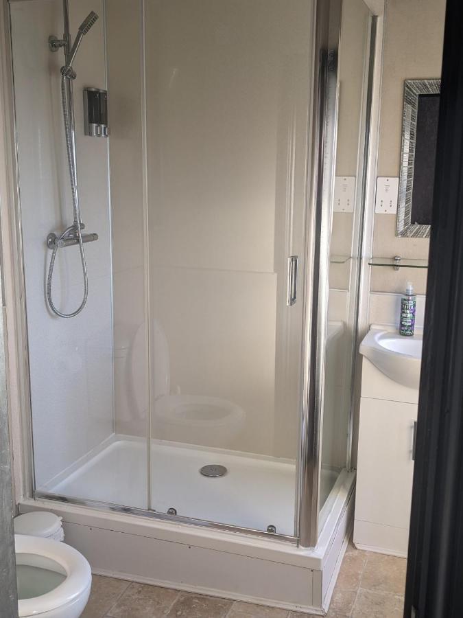 London Inn Saint Neot Екстер'єр фото